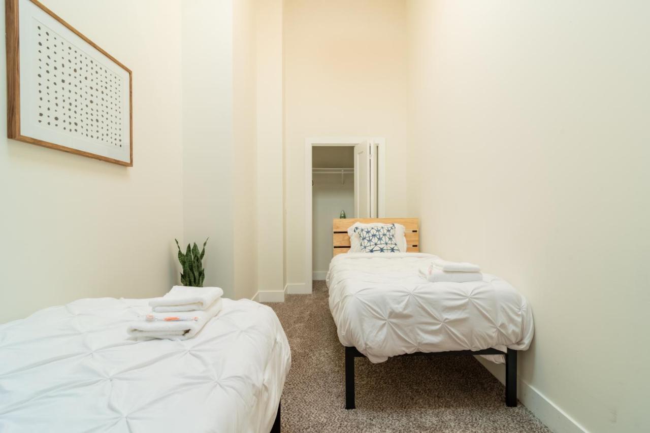 Mccormick Place 420 Friendly 3Br In Downtown Chicago With Optional Parking Sleeps 8 Guests Near Soldier Field, Grant Park And Lakefront Trail Eksteriør billede